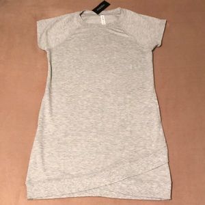 NWT ideology Life on the Go short sleeve tunic or dress with pockets. Size XS.